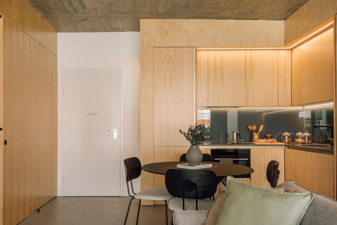 Falesia - 1 Bedroom And Parking In Santo Antonio Apartamento Lisboa